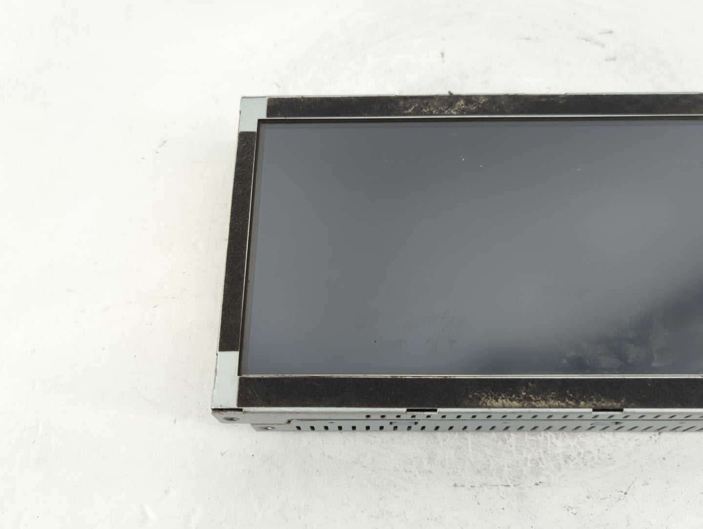 2014-2016 Kia Cadenza Information Display Screen - Oemusedautoparts1.com