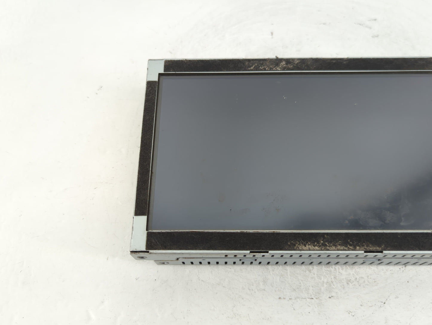 2014-2016 Kia Cadenza Information Display Screen - Oemusedautoparts1.com