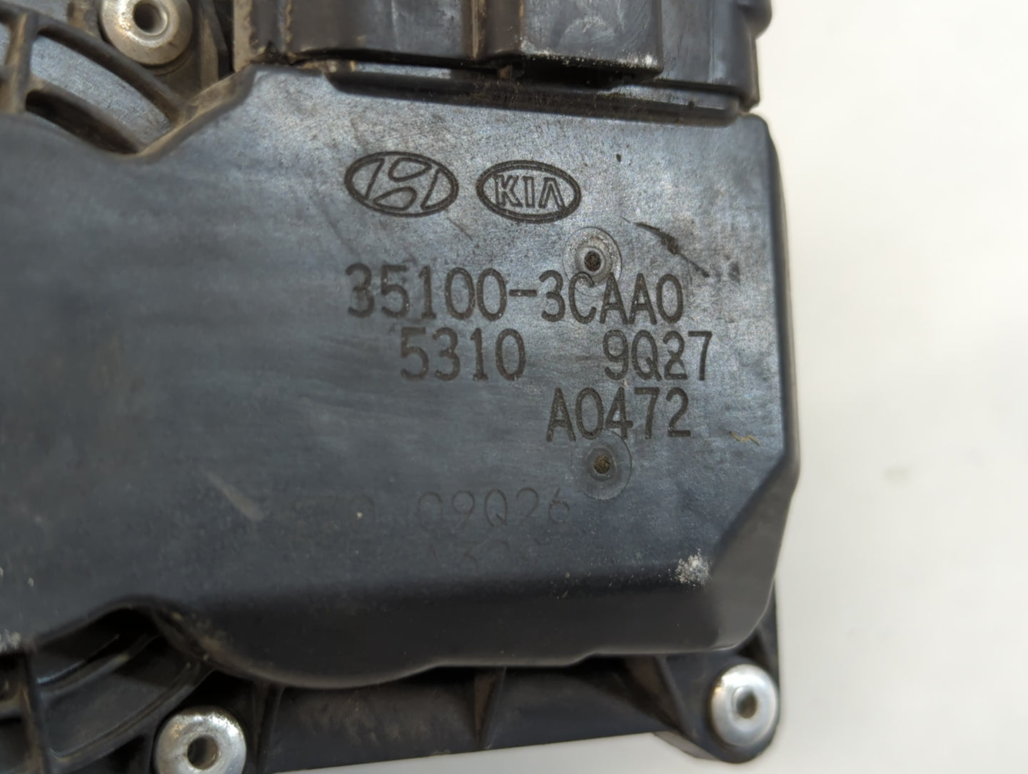 2014-2016 Kia Cadenza Throttle Body P/N:35100-3CAA0 Fits Fits 2012 2013 2014 2015 2016 2017 2018 OEM Used Auto Parts - Oemus