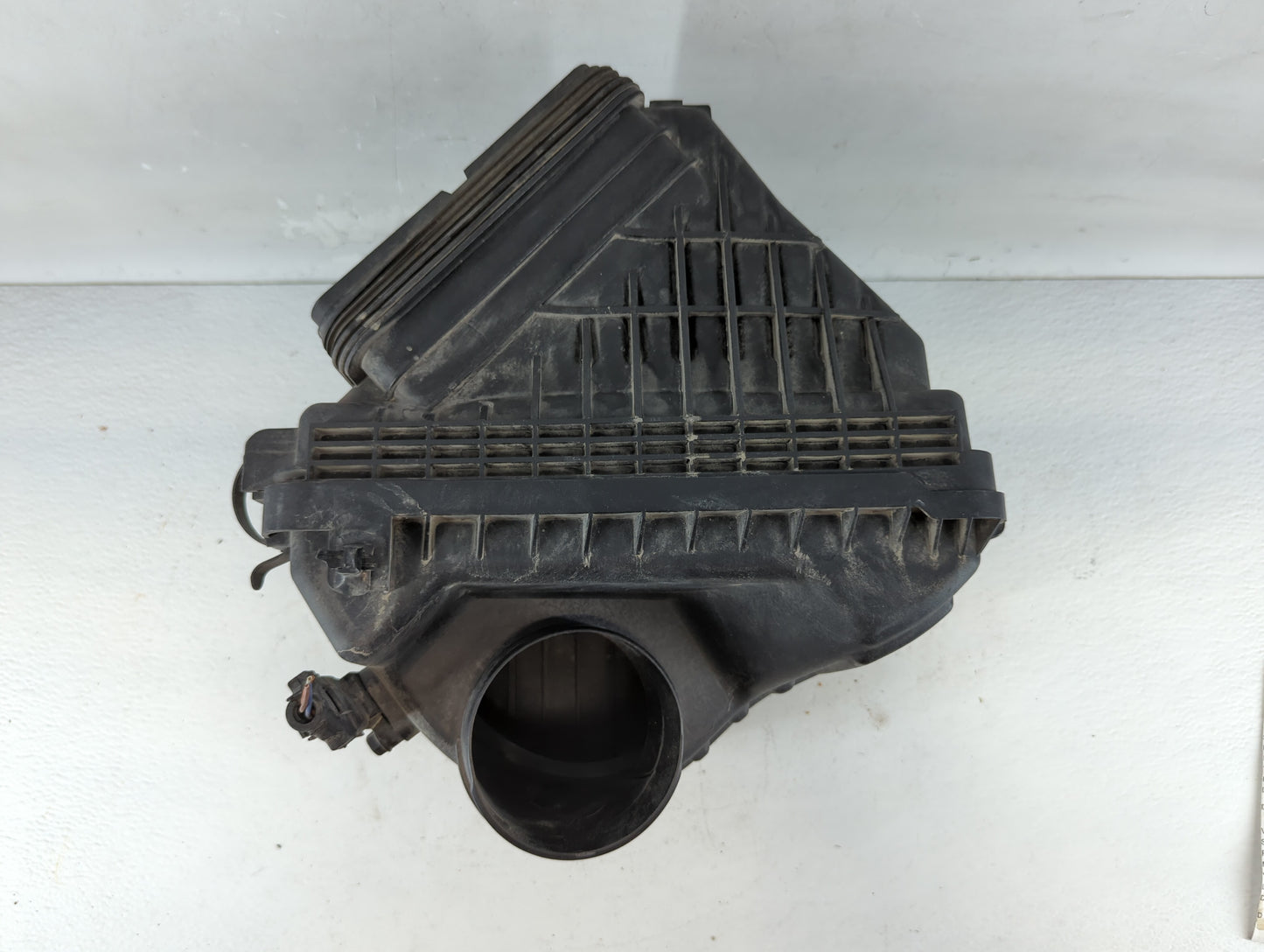 2014-2016 Kia Cadenza Air Cleaner Intake-duct Hose Tube - Oemusedautoparts1.com