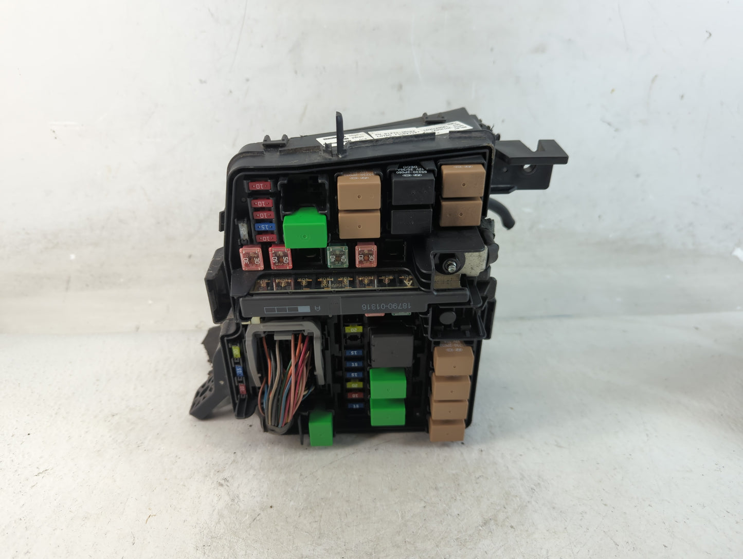 2014-2016 Kia Cadenza Fusebox Fuse Box Panel Relay Module P/N:91275-3R022 Fits Fits 2014 2015 2016 OEM Used Auto Parts - Oem