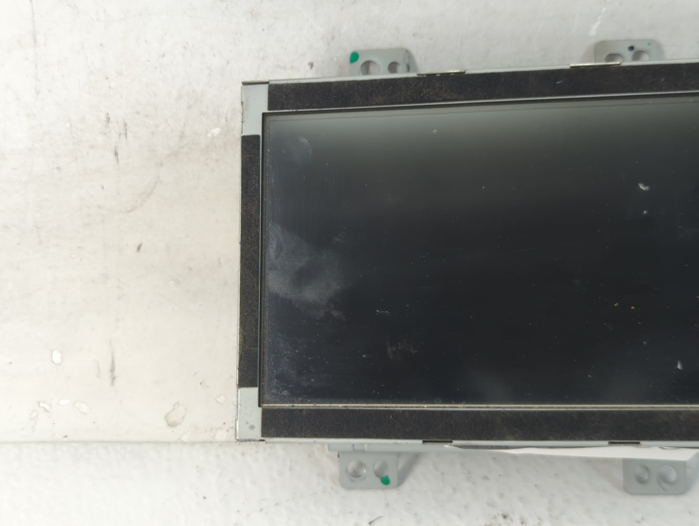 2014-2016 Kia Cadenza Information Display Screen - Oemusedautoparts1.com