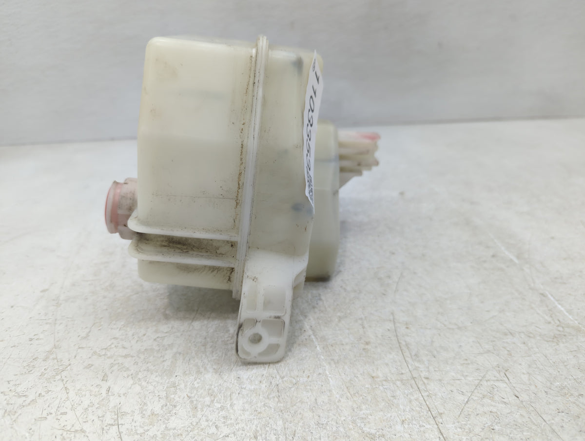 Kia Forte Radiator Coolant Overflow Expansion Tank Bottle 1103353 - Oemusedautoparts1.com