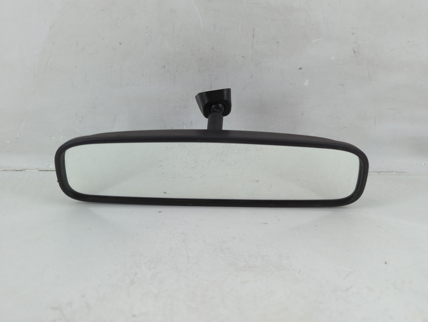 2010-2019 Kia Forte Interior Rear View Mirror Replacement OEM P/N:E4012143 Fits OEM Used Auto Parts - Oemusedautoparts1.com