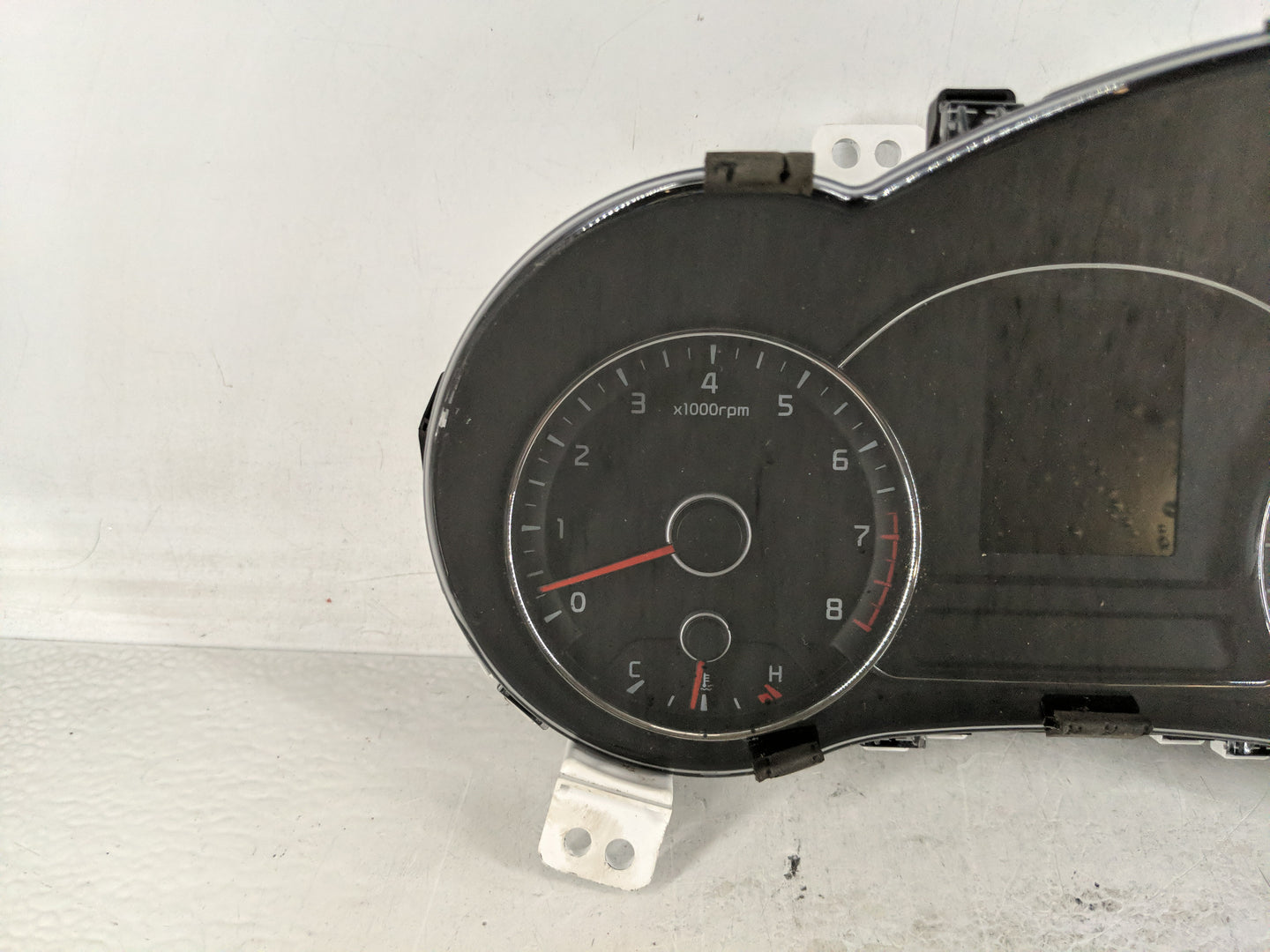 2014-2016 Kia Forte Instrument Cluster Speedometer Gauges P/N:94001-A7300 Fits Fits 2014 2015 2016 OEM Used Auto Parts - Oem