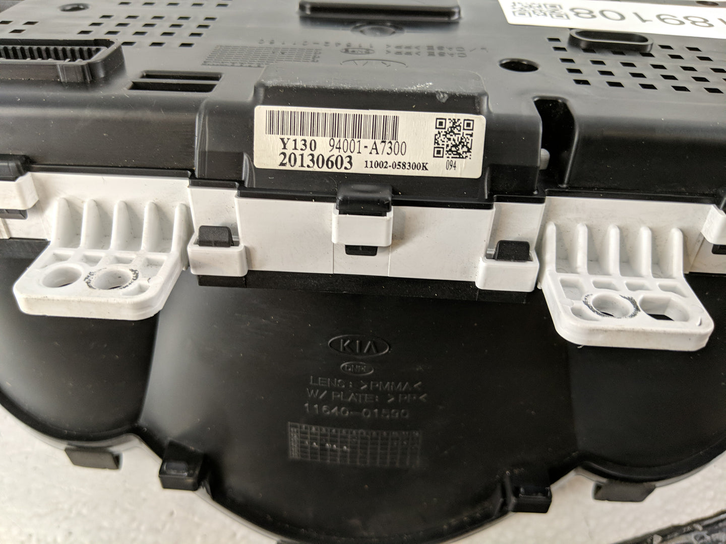 2014-2016 Kia Forte Instrument Cluster Speedometer Gauges P/N:94001-A7300 Fits Fits 2014 2015 2016 OEM Used Auto Parts - Oem