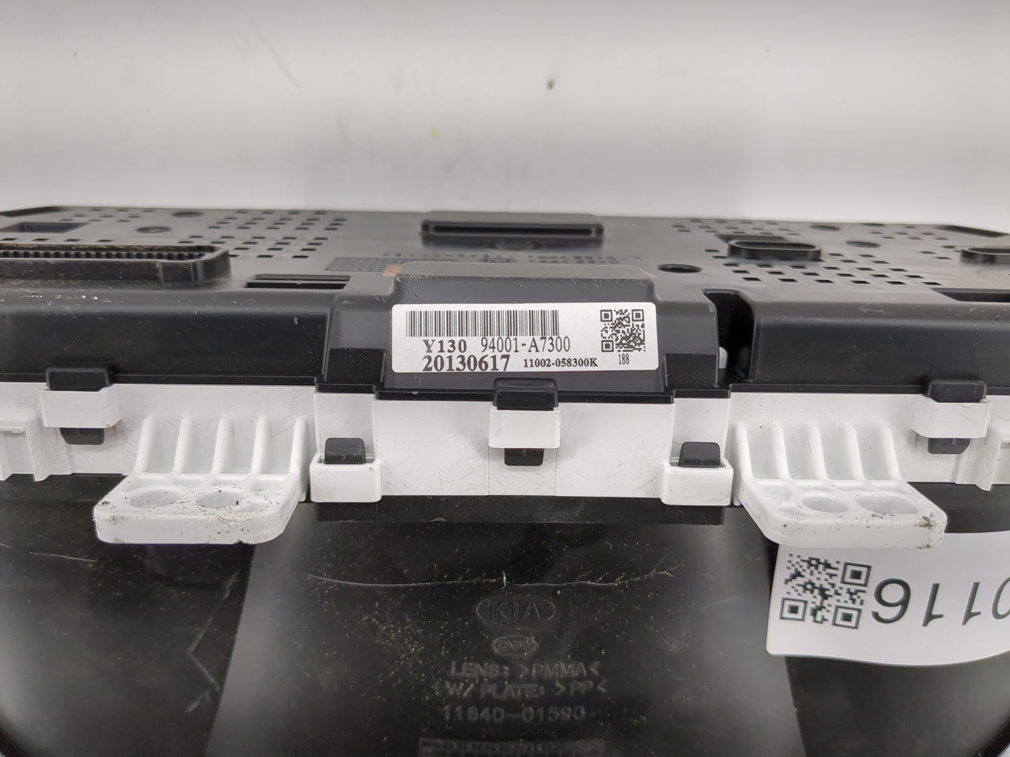 2014-2016 Kia Forte Instrument Cluster Speedometer Gauges P/N:94001-A7300 Fits Fits 2014 2015 2016 OEM Used Auto Parts - Oem