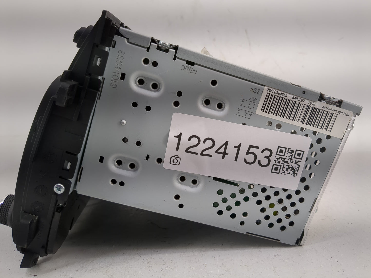 2014-2016 Kia Forte Radio AM FM Cd Player Receiver Replacement P/N:Y6107WYD604669 96160-A7100WK Fits Fits 2014 2015 2016 OEM