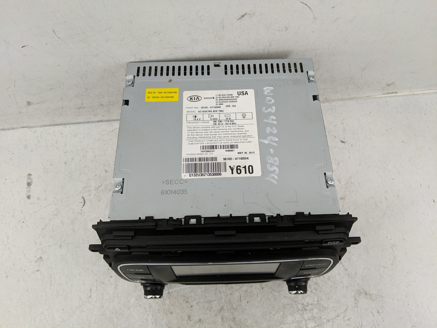 2014-2016 Kia Forte Radio AM FM Cd Player Receiver Replacement P/N:96160-A7100WK Fits Fits 2014 2015 2016 OEM Used Auto Part