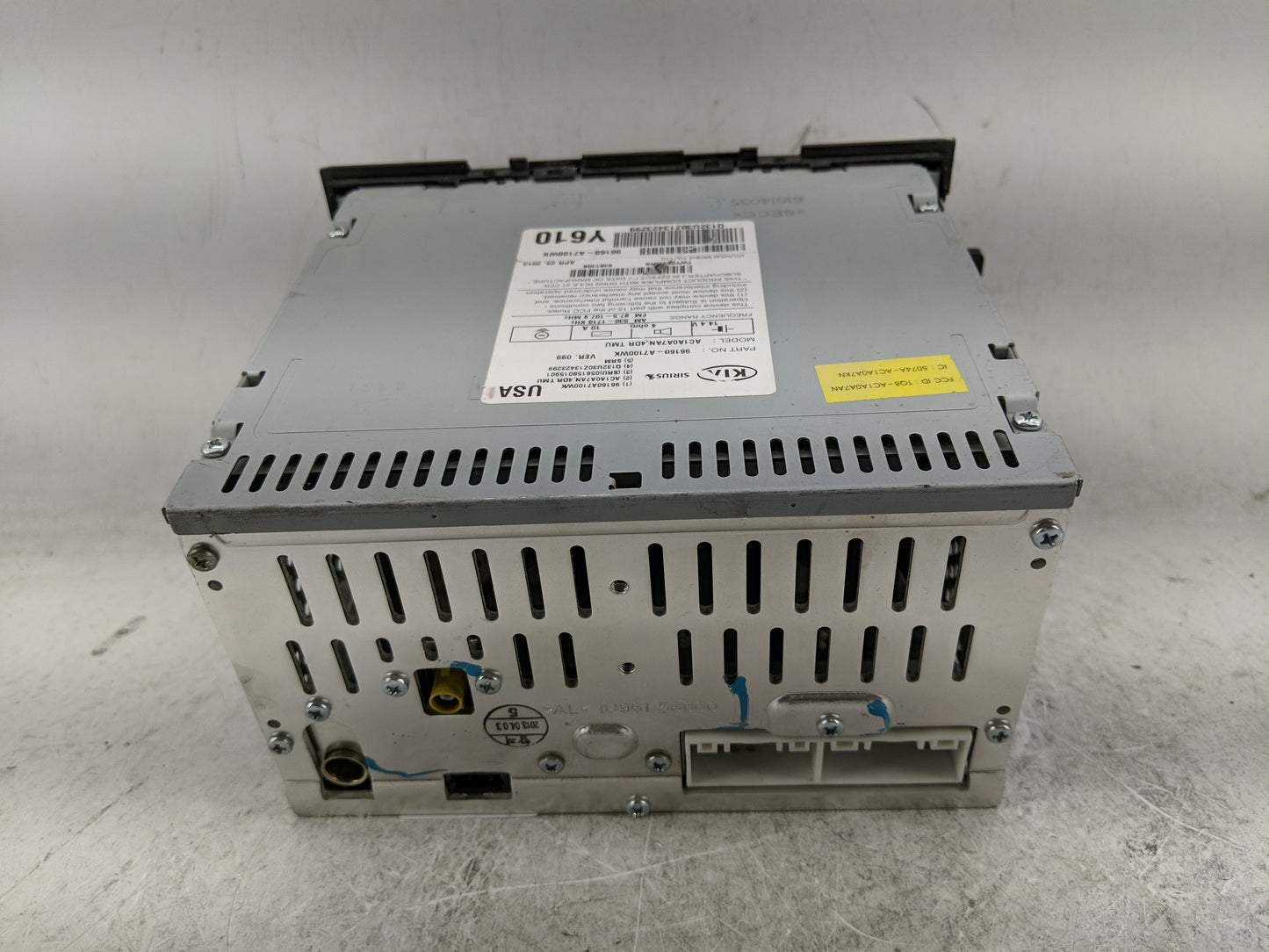 2014 Kia Forte Radio AM FM Cd Player Receiver Replacement P/N:96160-A7100WK Fits OEM Used Auto Parts - Oemusedautoparts1.com