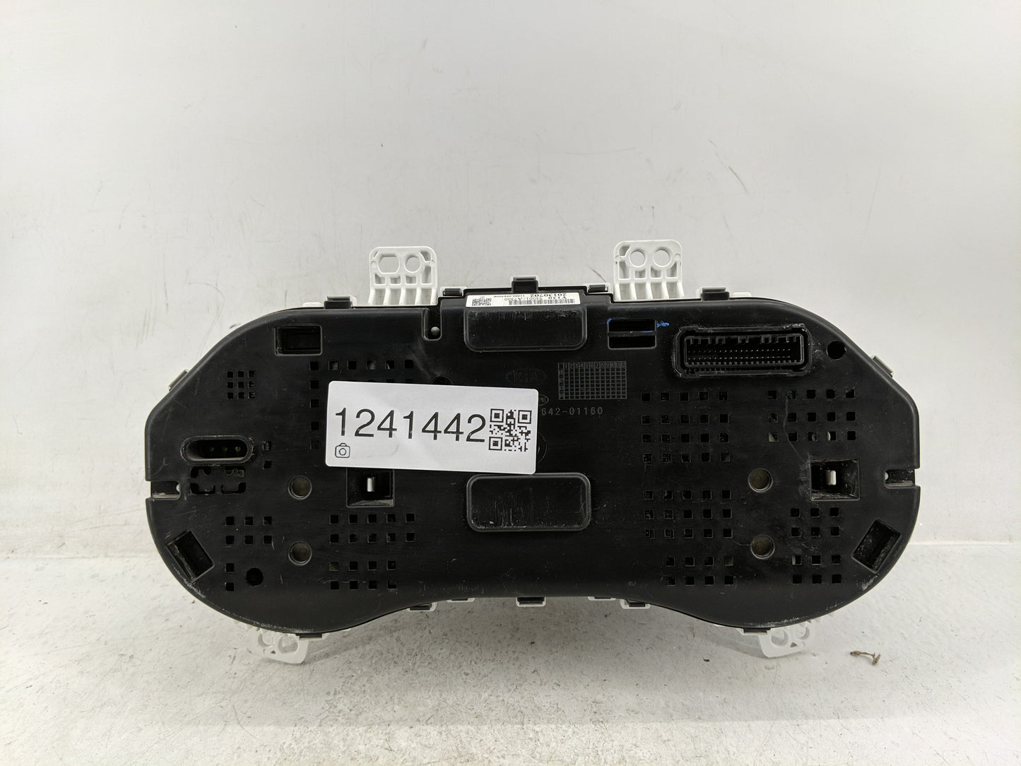 2014-2016 Kia Forte Instrument Cluster Speedometer Gauges P/N:94001-A7300 Fits Fits 2014 2015 2016 OEM Used Auto Parts - Oem