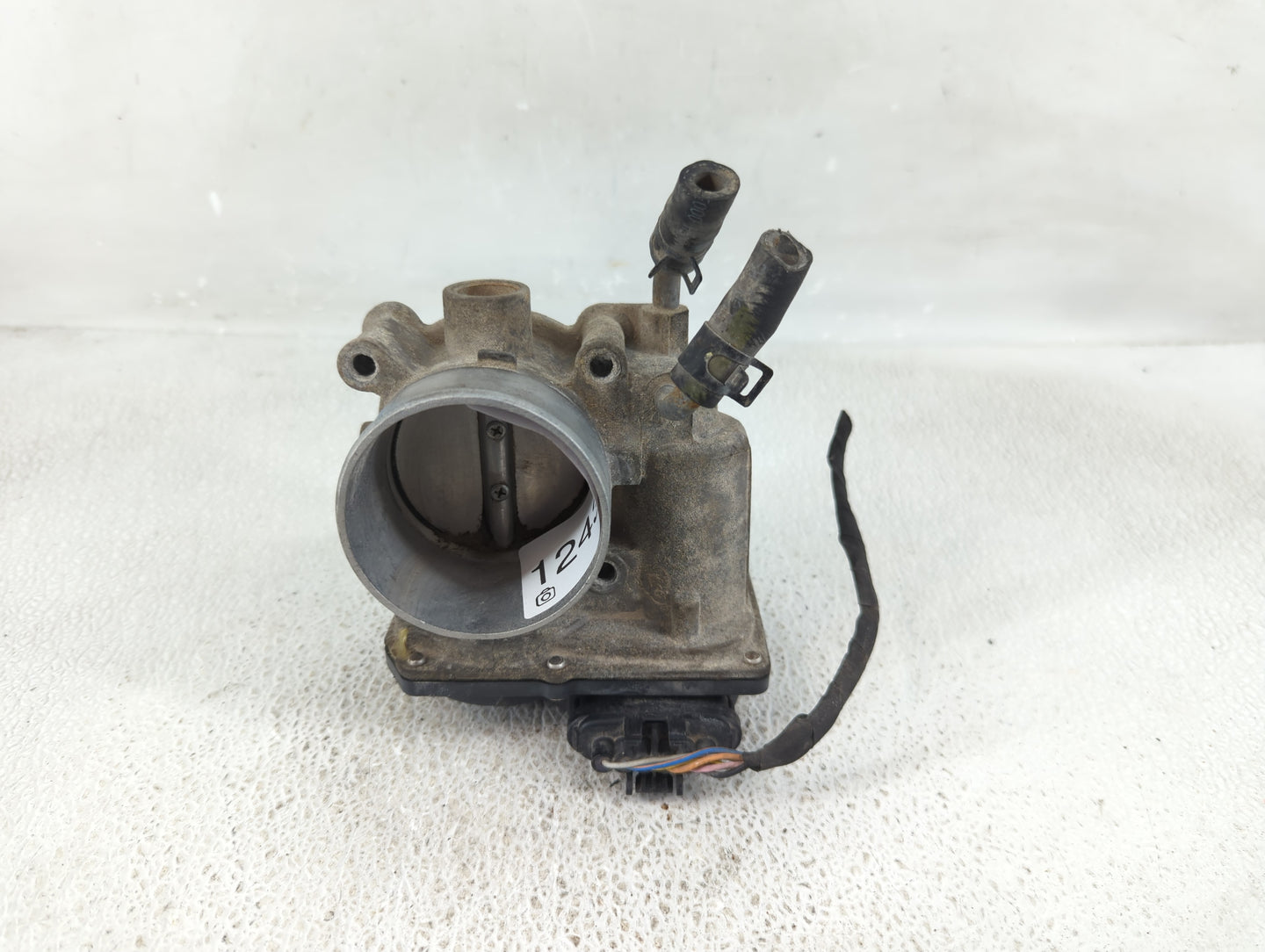 2014-2018 Kia Forte Throttle Body P/N:35100-2E000 Fits Fits 2011 2012 2013 2014 2015 2016 2017 2018 2019 2020 2021 OEM Used 