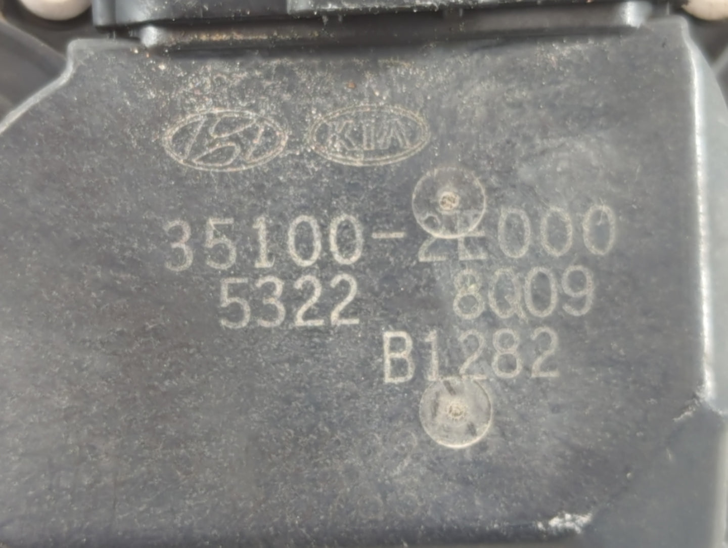 2014-2018 Kia Forte Throttle Body P/N:35100-2E000 Fits Fits 2011 2012 2013 2014 2015 2016 2017 2018 2019 2020 2021 OEM Used 