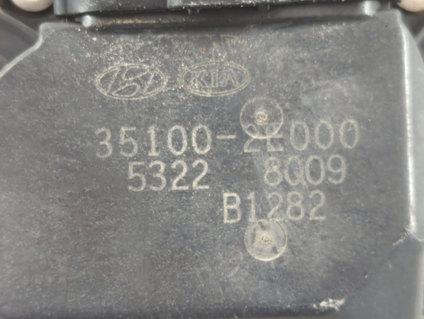 2014-2018 Kia Forte Throttle Body P/N:35100-2E000 Fits Fits 2011 2012 2013 2014 2015 2016 2017 2018 2019 2020 2021 OEM Used 