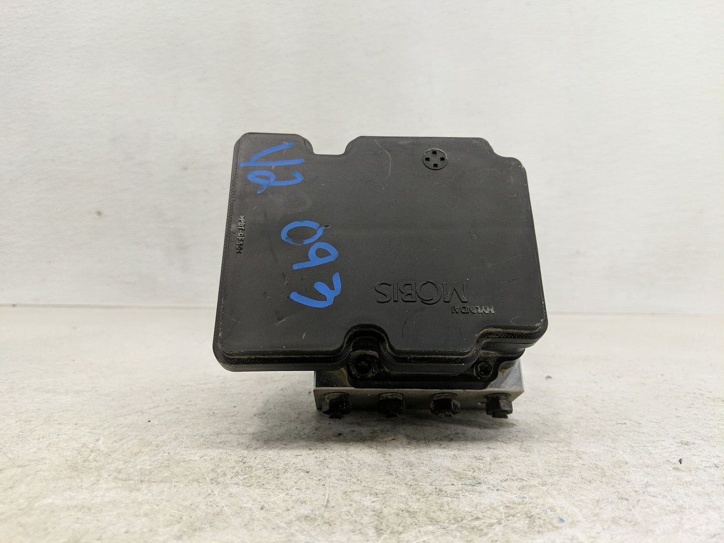 2014-2016 Kia Forte ABS Pump Control Module Replacement P/N:A7589-30500 58920-A7200 Fits Fits 2014 2015 2016 OEM Used Auto P