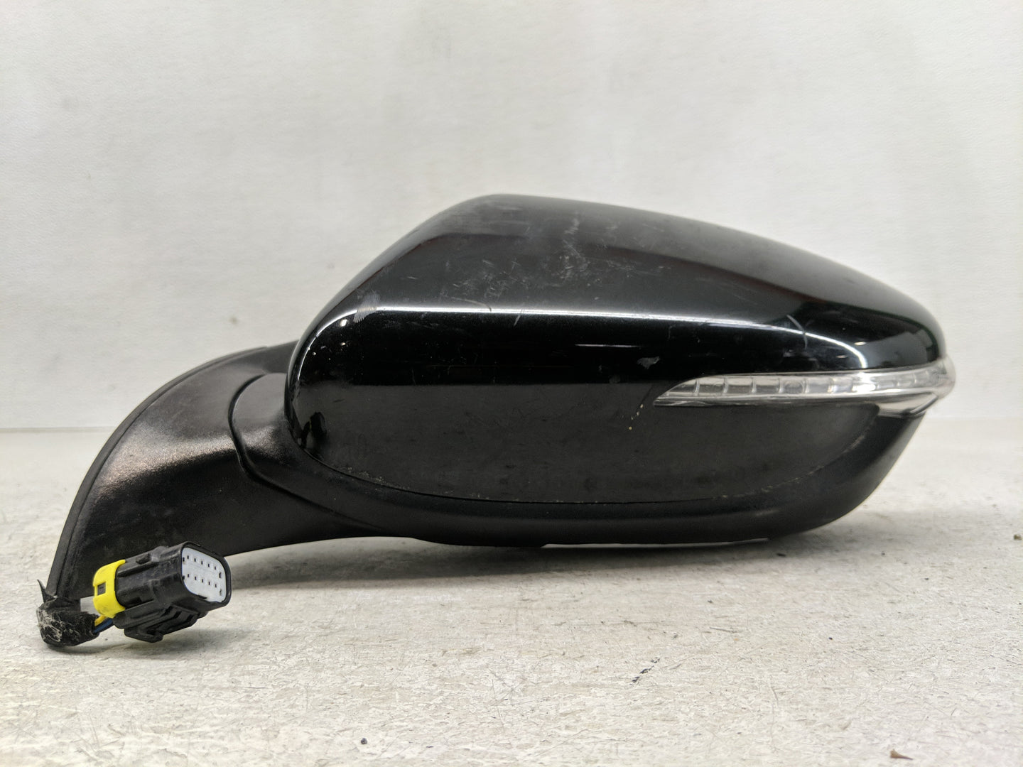 2014-2016 Kia Forte Side Mirror Replacement Driver Left View Door Mirror P/N:E4023916 Fits Fits 2014 2015 2016 OEM Used Auto