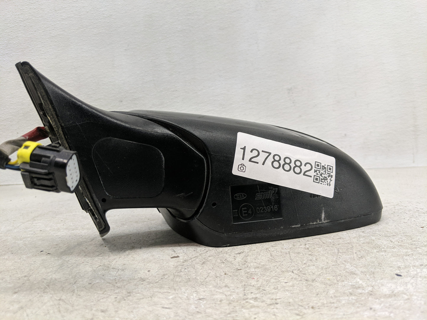 2014-2016 Kia Forte Side Mirror Replacement Driver Left View Door Mirror P/N:E4023916 Fits Fits 2014 2015 2016 OEM Used Auto