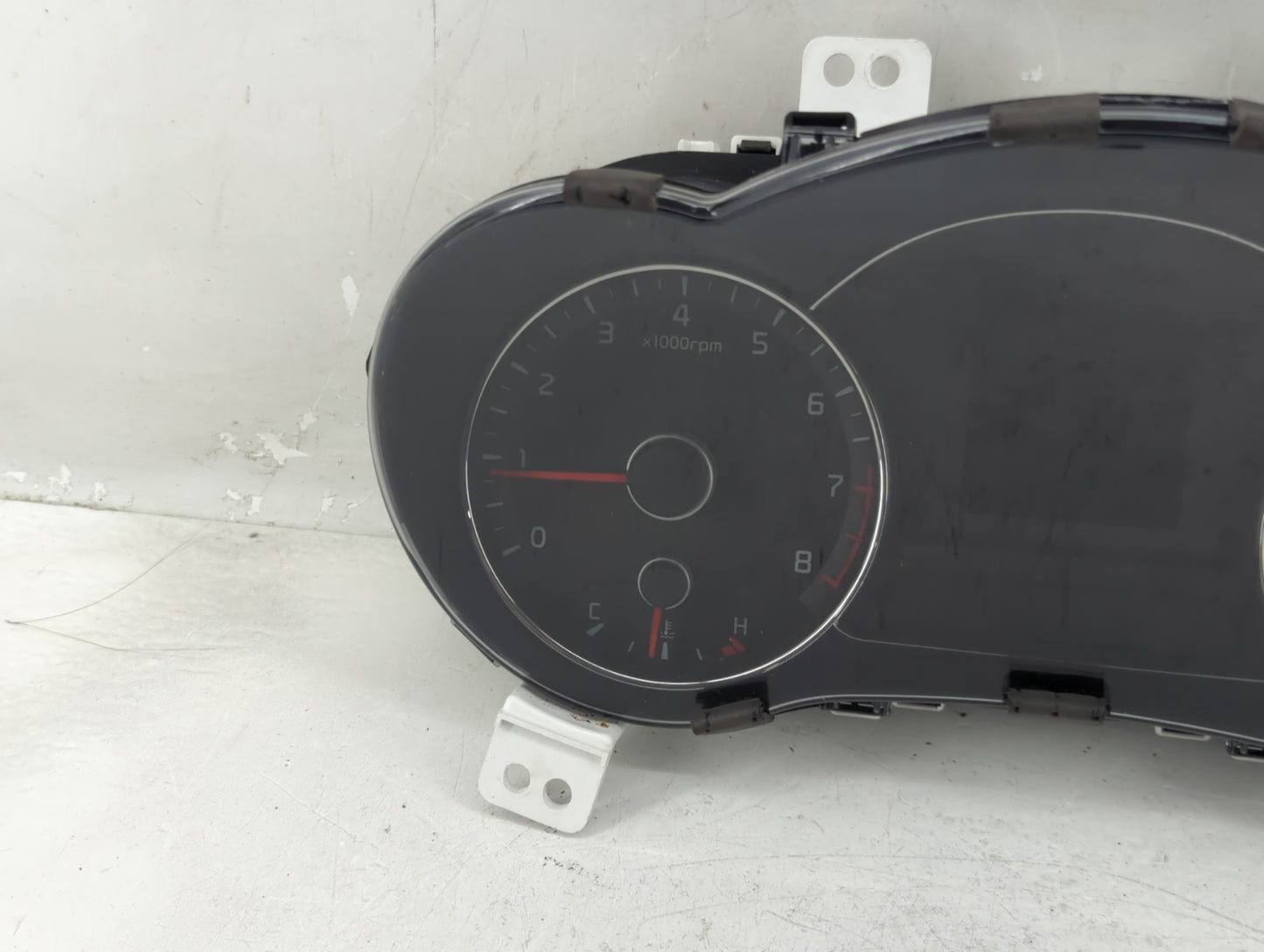 2014-2016 Kia Forte Instrument Cluster Speedometer Gauges P/N:94001-A7300 Fits Fits 2014 2015 2016 OEM Used Auto Parts - Oem