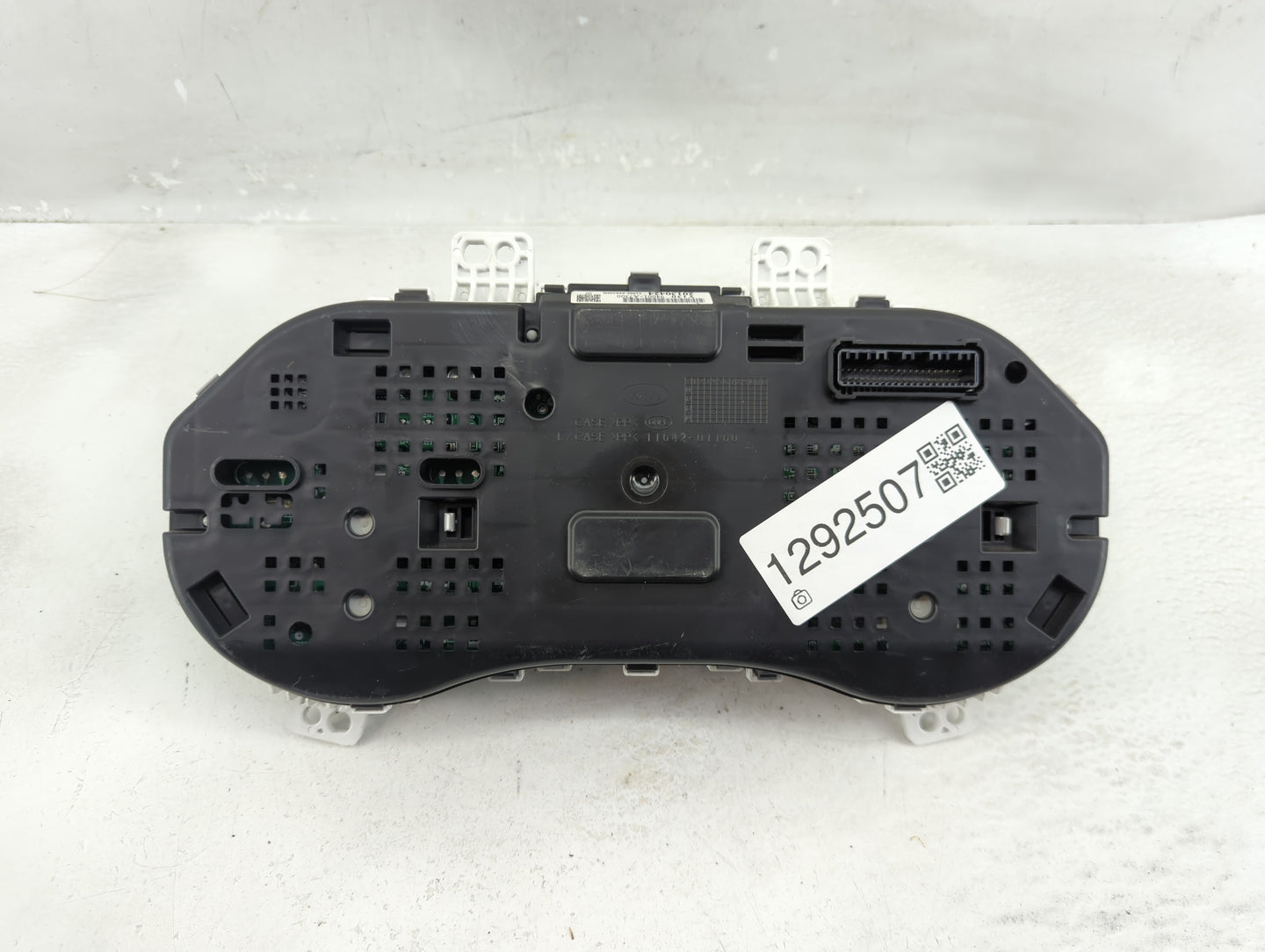 2014-2016 Kia Forte Instrument Cluster Speedometer Gauges P/N:94001-A7300 Fits Fits 2014 2015 2016 OEM Used Auto Parts - Oem
