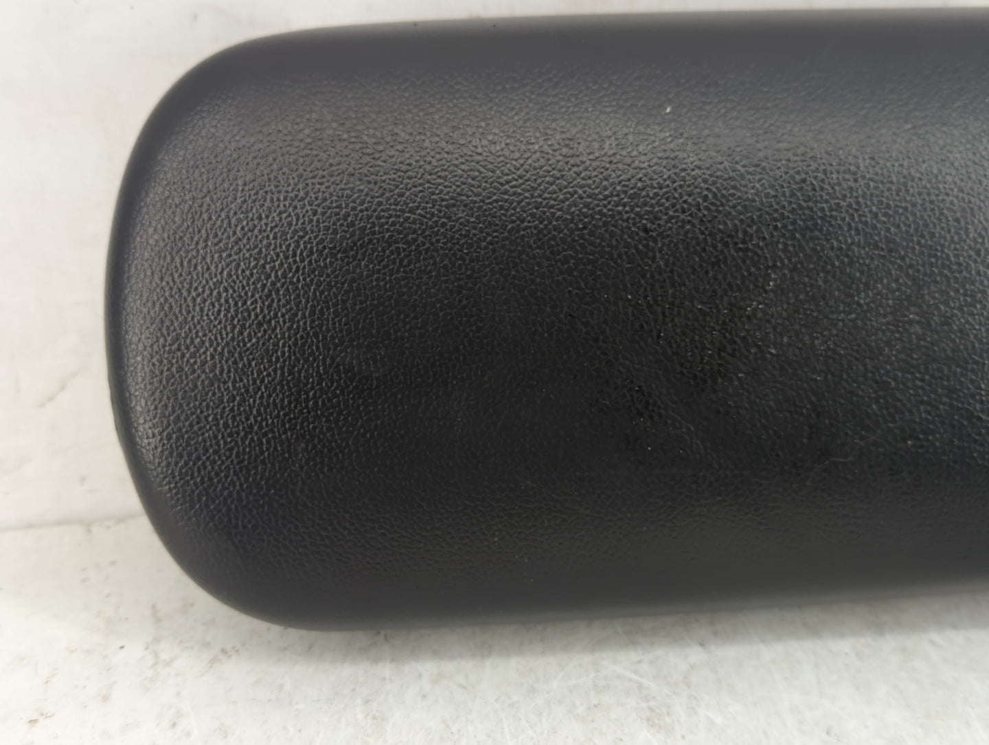 2014 Kia Forte Center Console Armrest Cover Lid Fits OEM Used Auto Parts - Oemusedautoparts1.com