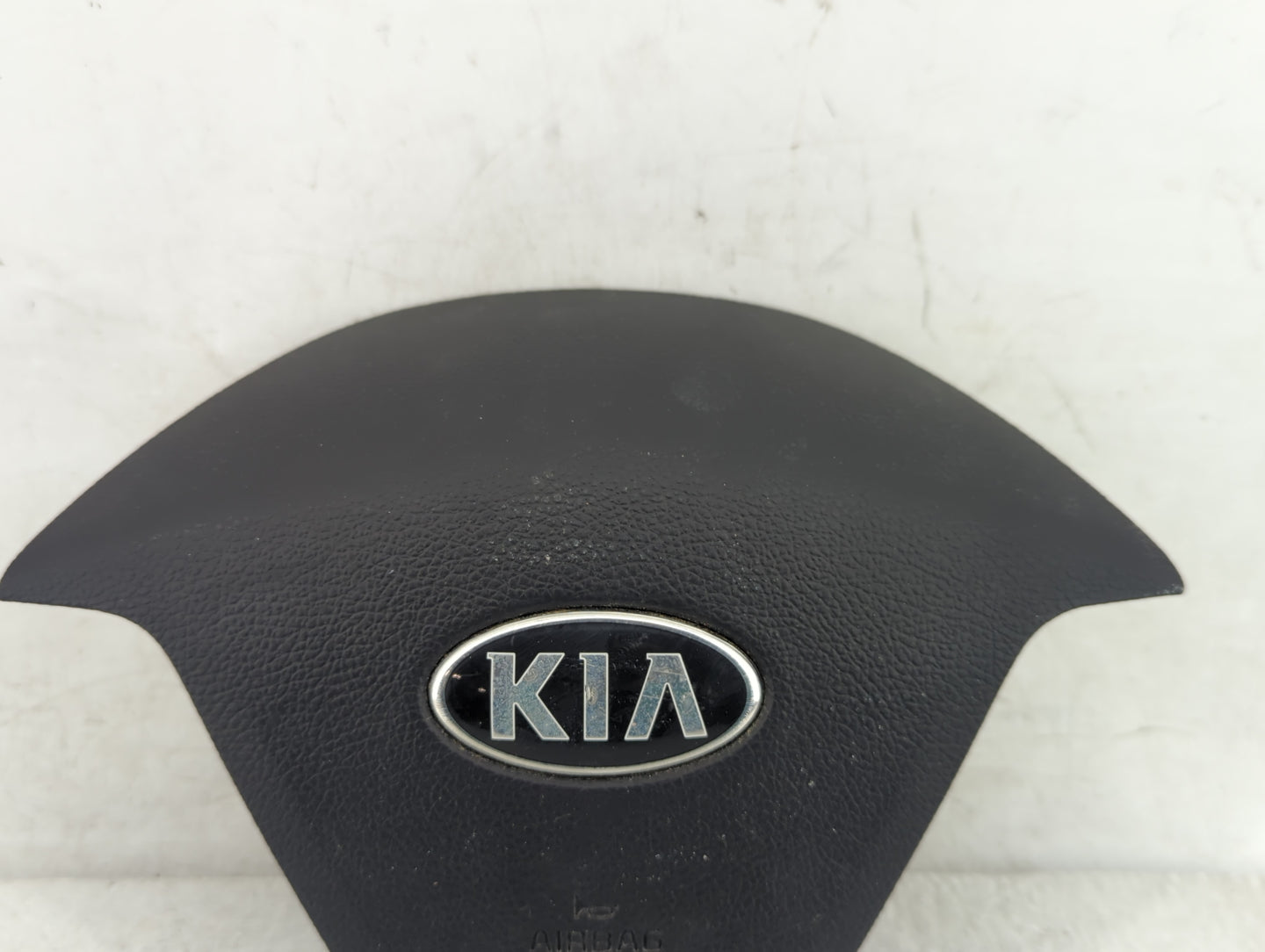 2014-2016 Kia Forte Air Bag Driver Left Steering Wheel Mounted Fits Fits 2014 2015 2016 OEM Used Auto Parts - Oemusedautopar