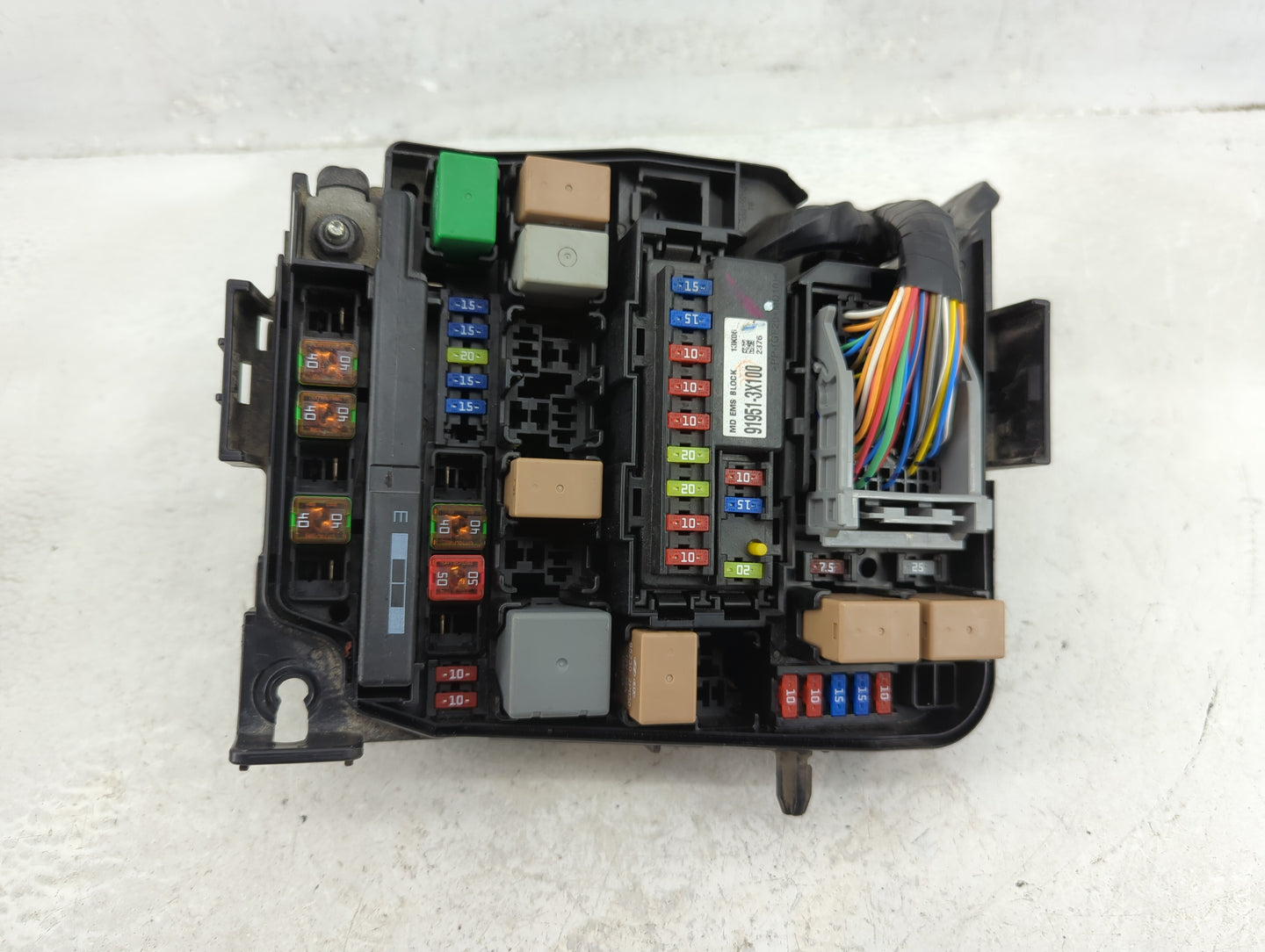 2014-2016 Kia Forte Fusebox Fuse Box Panel Relay Module P/N:91951-3X100 Fits Fits 2014 2015 2016 OEM Used Auto Parts - Oemus