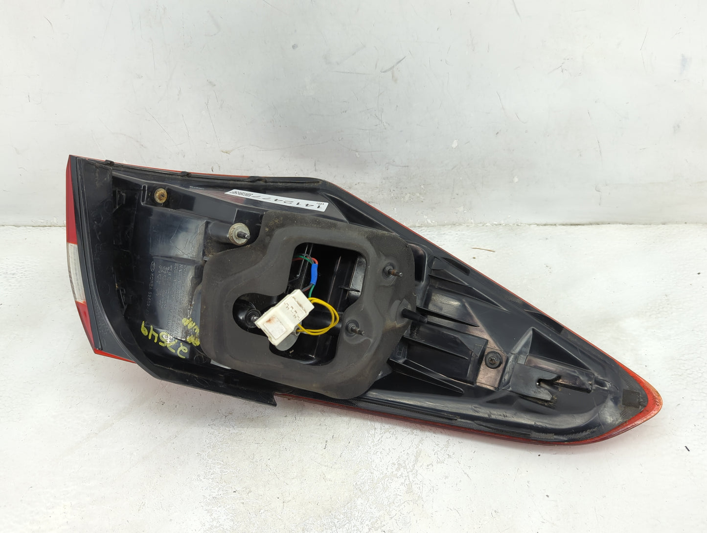 2014-2017 Kia Forte Tail Light Assembly Passenger Right OEM P/N:92402-A7 Fits Fits 2014 2015 2016 2017 OEM Used Auto Parts -