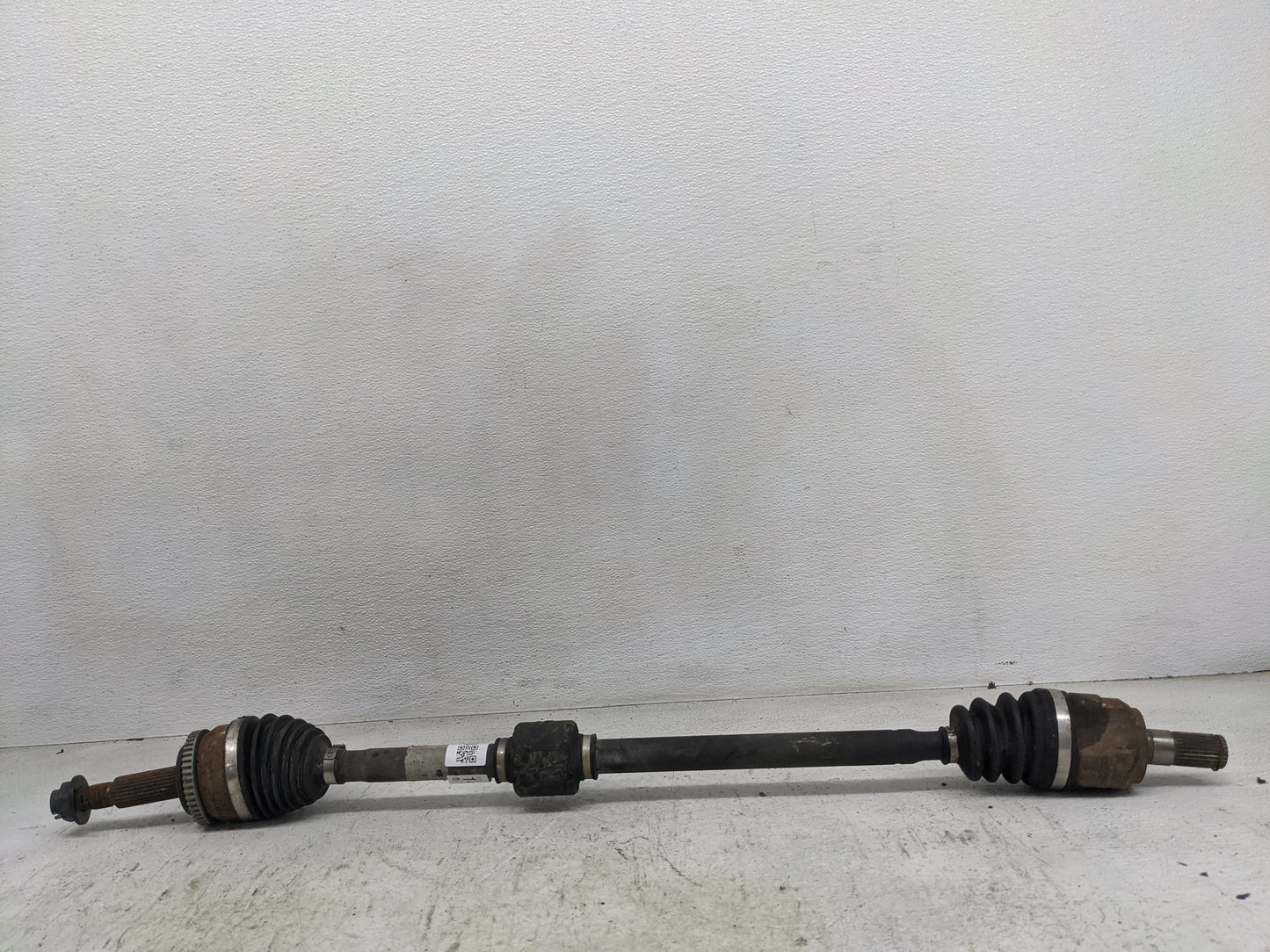 2014 Kia Forte Axle Shaft Front Passenger Cv C/v - Oemusedautoparts1.com