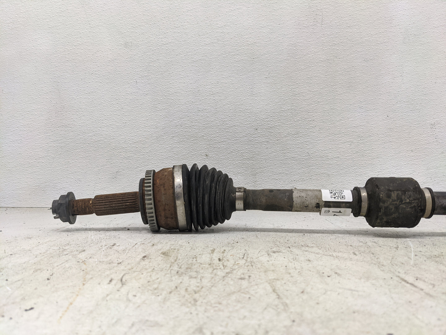 2014 Kia Forte Axle Shaft Front Passenger Cv C/v - Oemusedautoparts1.com