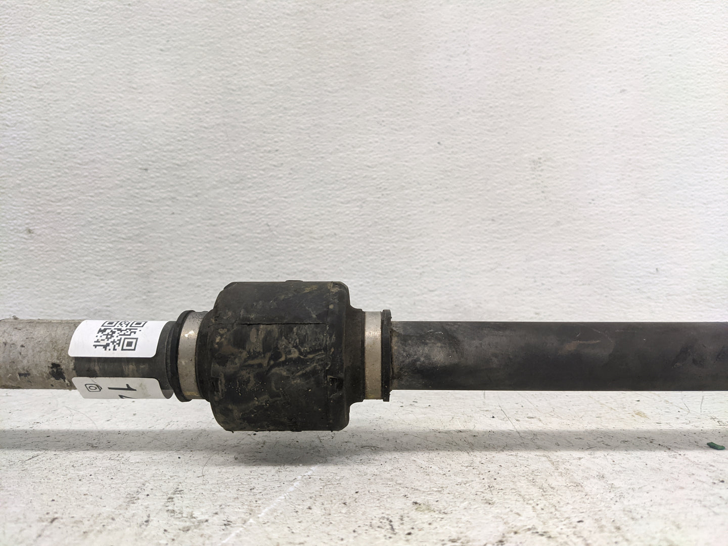 2014 Kia Forte Axle Shaft Front Passenger Cv C/v - Oemusedautoparts1.com