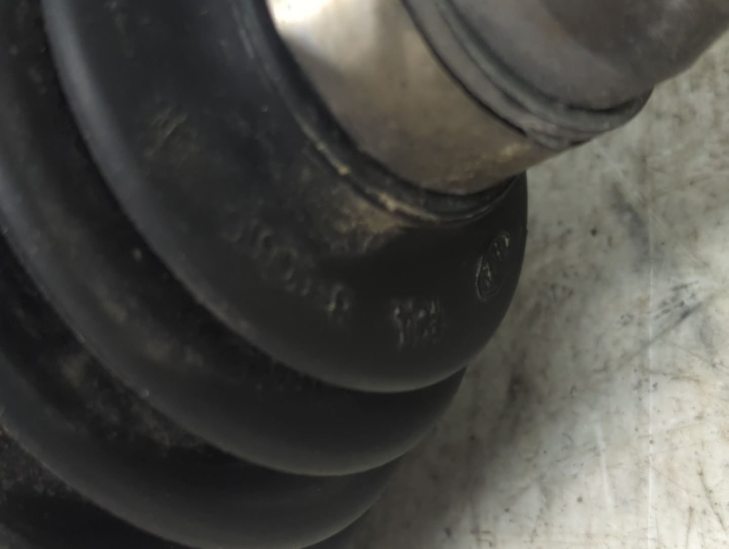 2014-2018 Kia Forte Axle Shaft Front Driver Cv C/v - Oemusedautoparts1.com