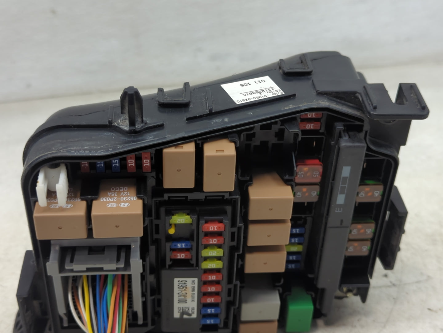 2014-2016 Kia Forte Fusebox Fuse Box Panel Relay Module P/N:91950-3X510 91951-3X100, 91207-A7922 Fits Fits 2014 2015 2016 OE
