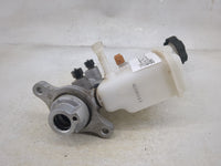 2014-2018 Kia Forte Brake Master Cylinder 1512628 - Oemusedautoparts1.com