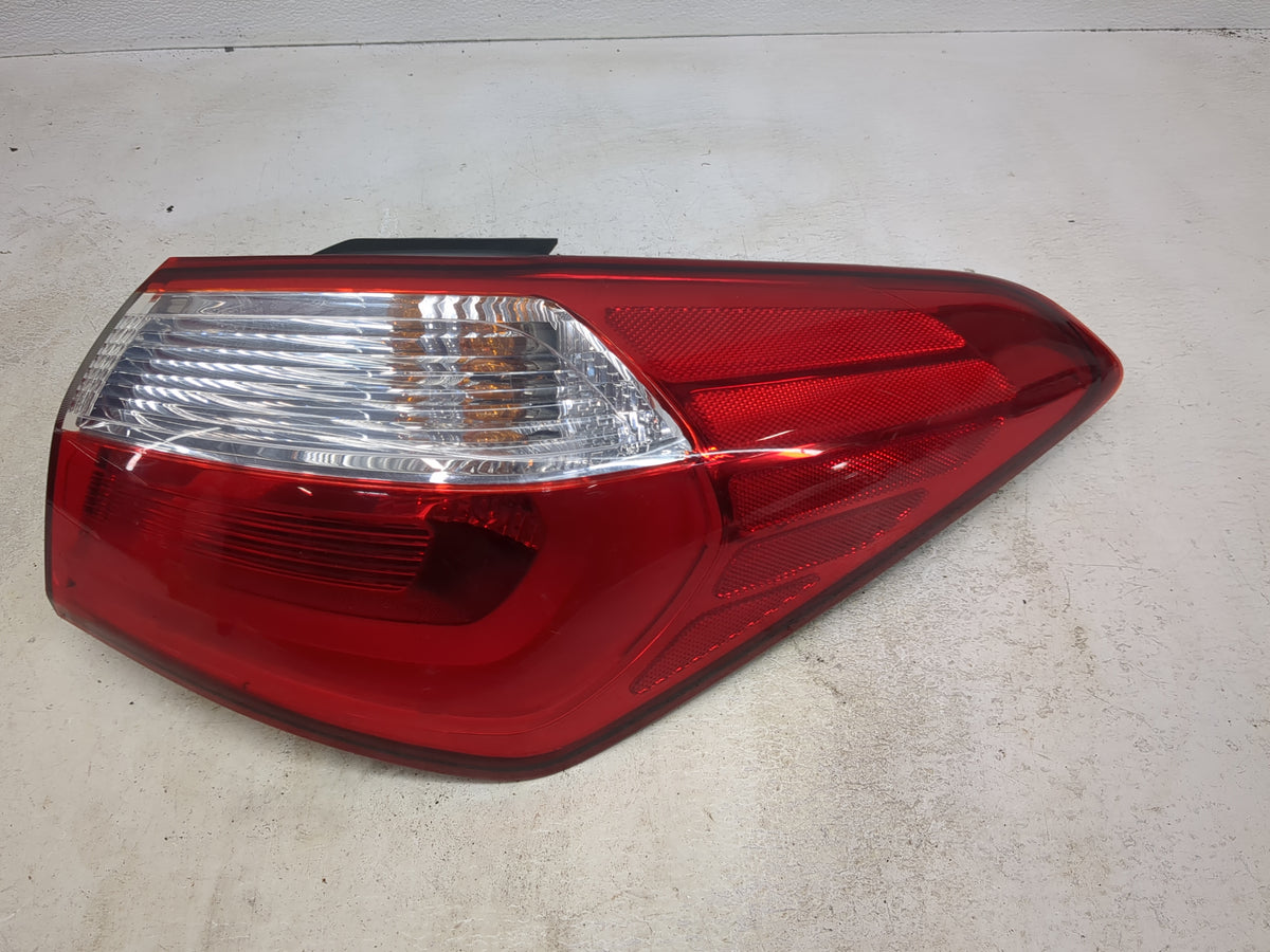 2014-2016 Kia Forte Tail Light Assembly Passenger Right OEM P/N:92402 A7 Fits Fits 2014 2015 2016 OEM Used Auto Parts - Oemu