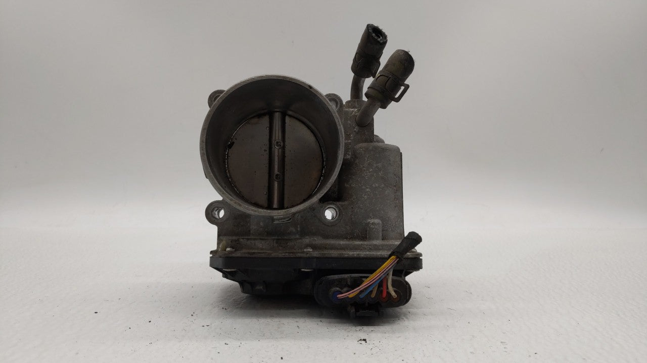 2014-2016 Kia Forte Throttle Body P/N:35100-2E400 Fits Fits 2012 2013 2014 2015 2016 2018 2019 OEM Used Auto Parts - Oemused