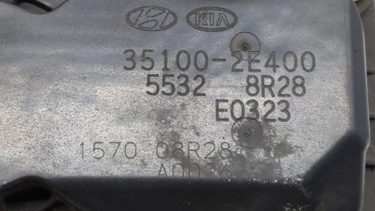 2014-2016 Kia Forte Throttle Body P/N:35100-2E400 Fits Fits 2012 2013 2014 2015 2016 2018 2019 OEM Used Auto Parts - Oemused
