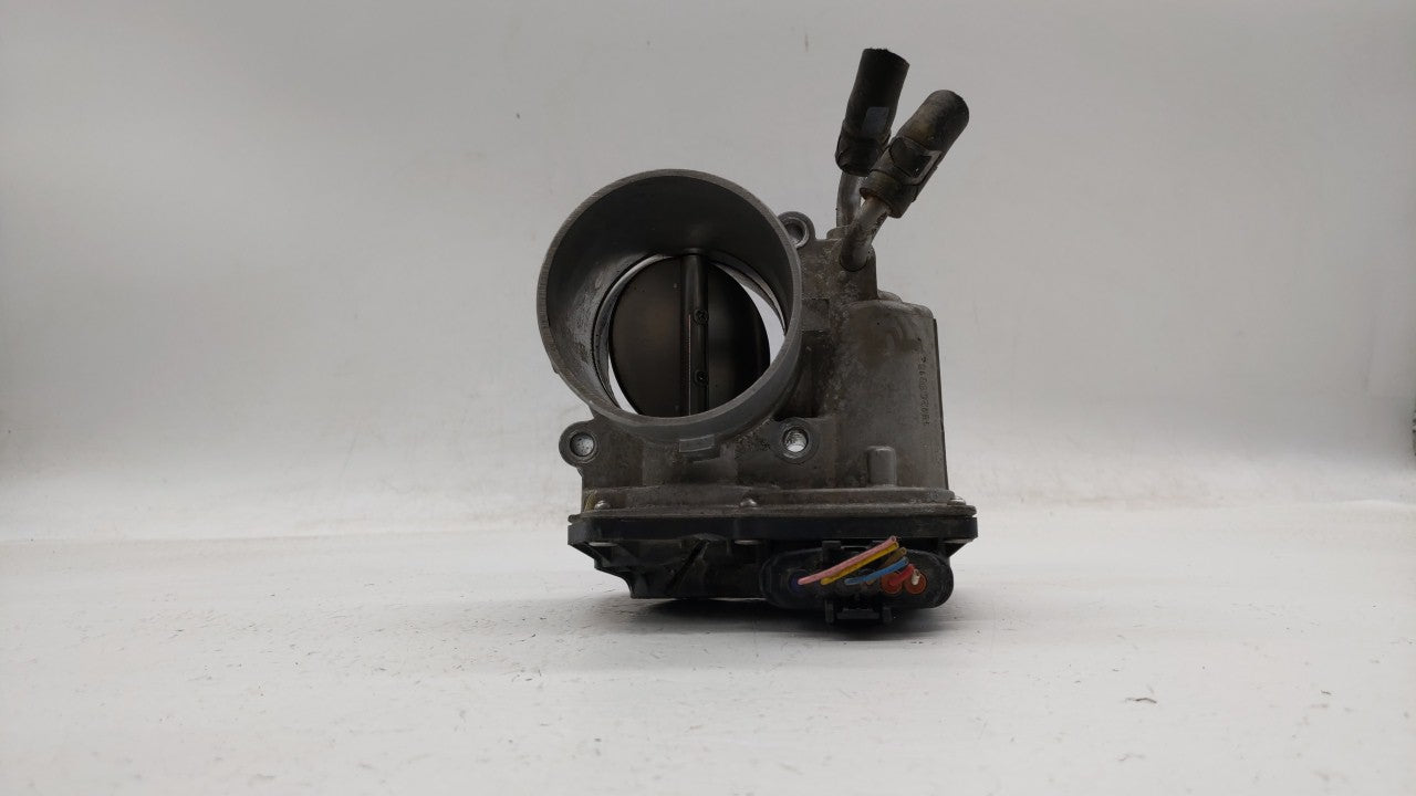2014-2016 Kia Forte Throttle Body P/N:35100-2E400 Fits Fits 2012 2013 2014 2015 2016 2018 2019 OEM Used Auto Parts - Oemused