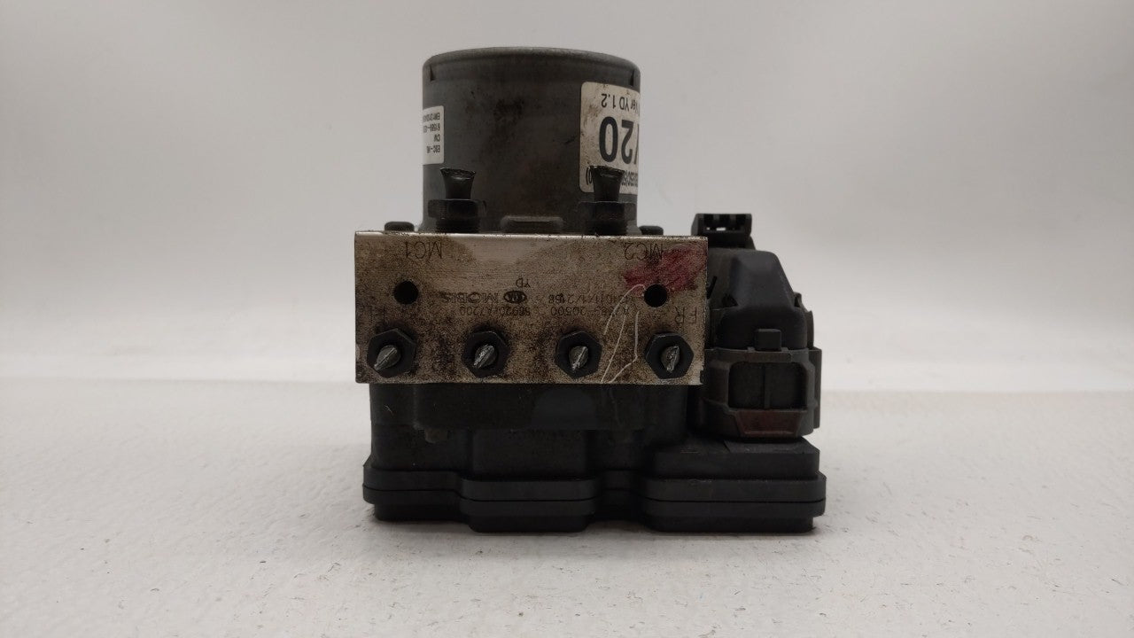 2014-2016 Kia Forte ABS Pump Control Module Replacement P/N:58900-A7200 58920-A7200 Fits Fits 2014 2015 2016 OEM Used Auto P