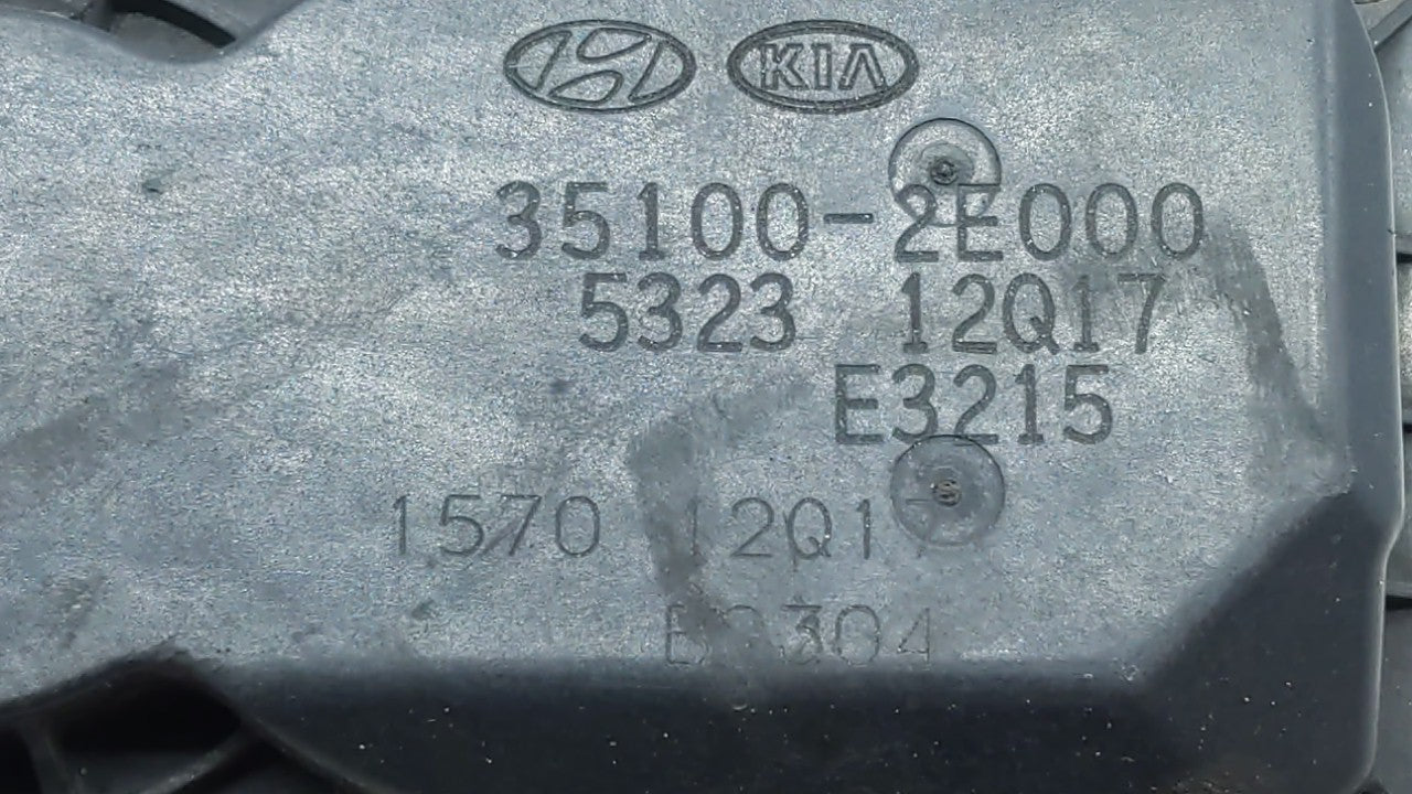 2014-2018 Kia Forte Throttle Body P/N:35100-2E000 Fits Fits 2011 2012 2013 2014 2015 2016 2017 2018 2019 OEM Used Auto Parts