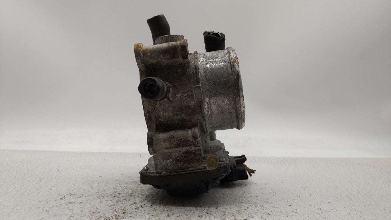 2014-2016 Kia Forte Throttle Body P/N:35100-2B320 Fits Fits 2013 2014 2015 2016 OEM Used Auto Parts - Oemusedautoparts1.com