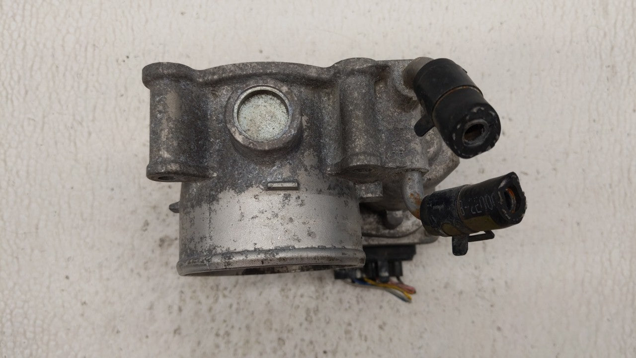 2014-2018 Kia Forte Throttle Body P/N:35100-2E000 Fits Fits 2011 2012 2013 2014 2015 2016 2017 2018 2019 OEM Used Auto Parts