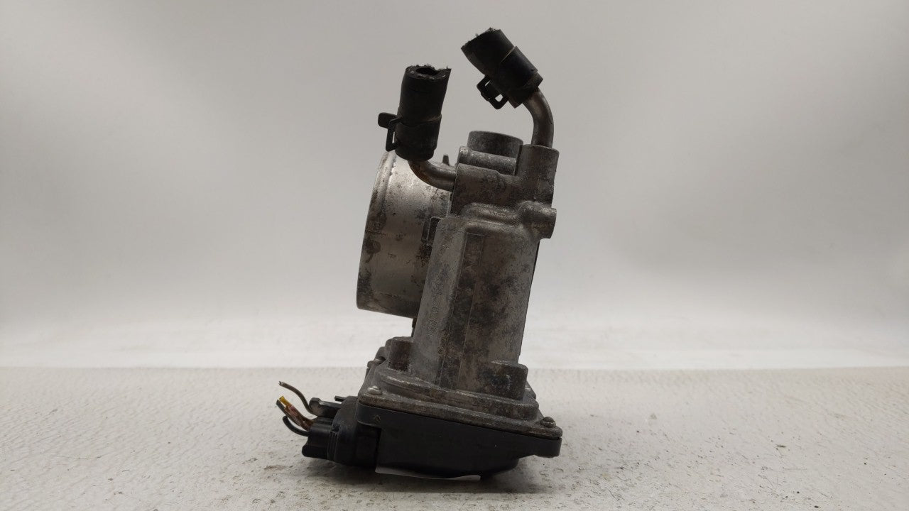 2014-2018 Kia Forte Throttle Body P/N:35100-2E000 Fits Fits 2011 2012 2013 2014 2015 2016 2017 2018 2019 OEM Used Auto Parts