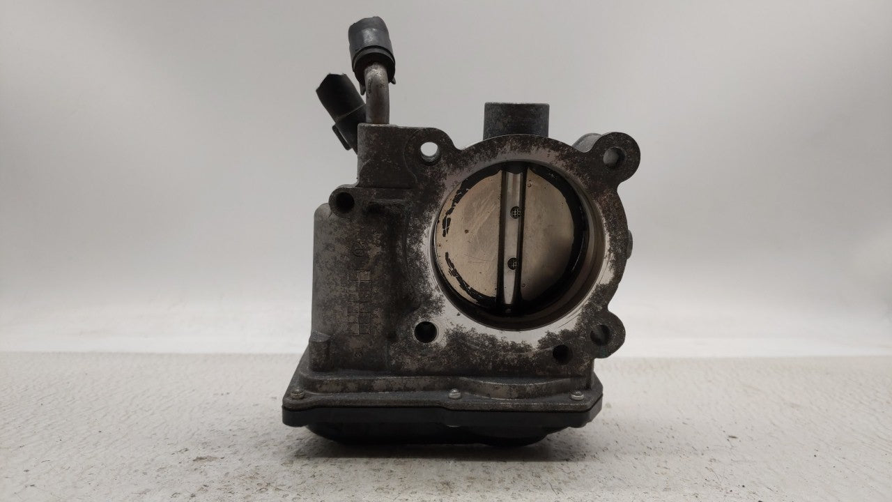 2014-2018 Kia Forte Throttle Body P/N:35100-2E000 Fits Fits 2011 2012 2013 2014 2015 2016 2017 2018 2019 OEM Used Auto Parts