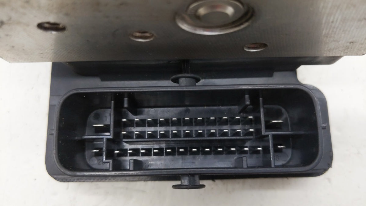 2014-2016 Kia Forte Anti-Lock Brake ABS Pump Module Actuator OEM P/N:58900-A7200 58920-A7200 Fits Fits 2014 2015 2016 OEM Us