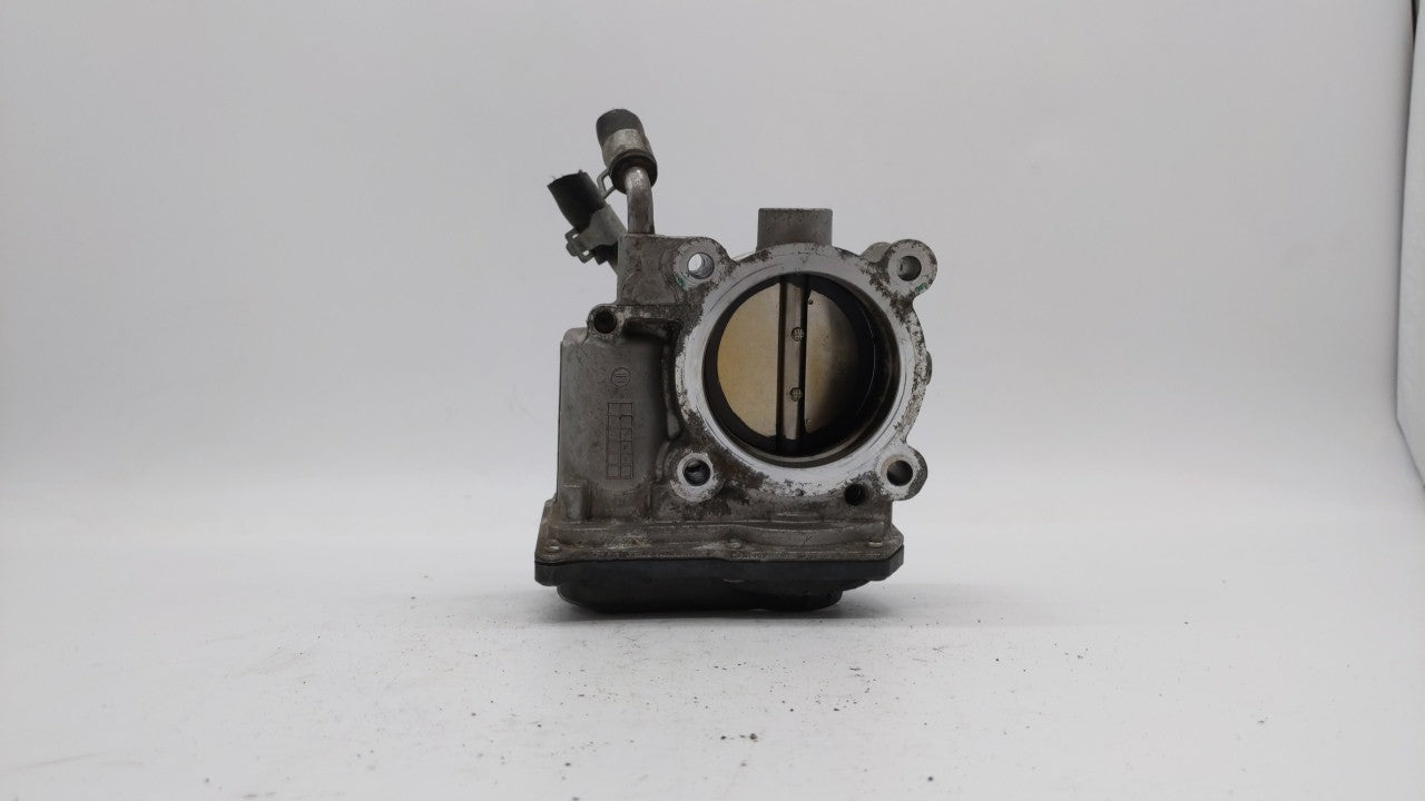 2014-2018 Kia Forte Throttle Body P/N:35100-2E000 Fits Fits 2011 2012 2013 2014 2015 2016 2017 2018 2019 OEM Used Auto Parts