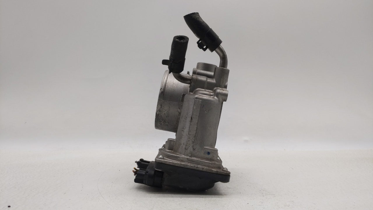 2014-2018 Kia Forte Throttle Body P/N:35100-2E000 Fits Fits 2011 2012 2013 2014 2015 2016 2017 2018 2019 OEM Used Auto Parts