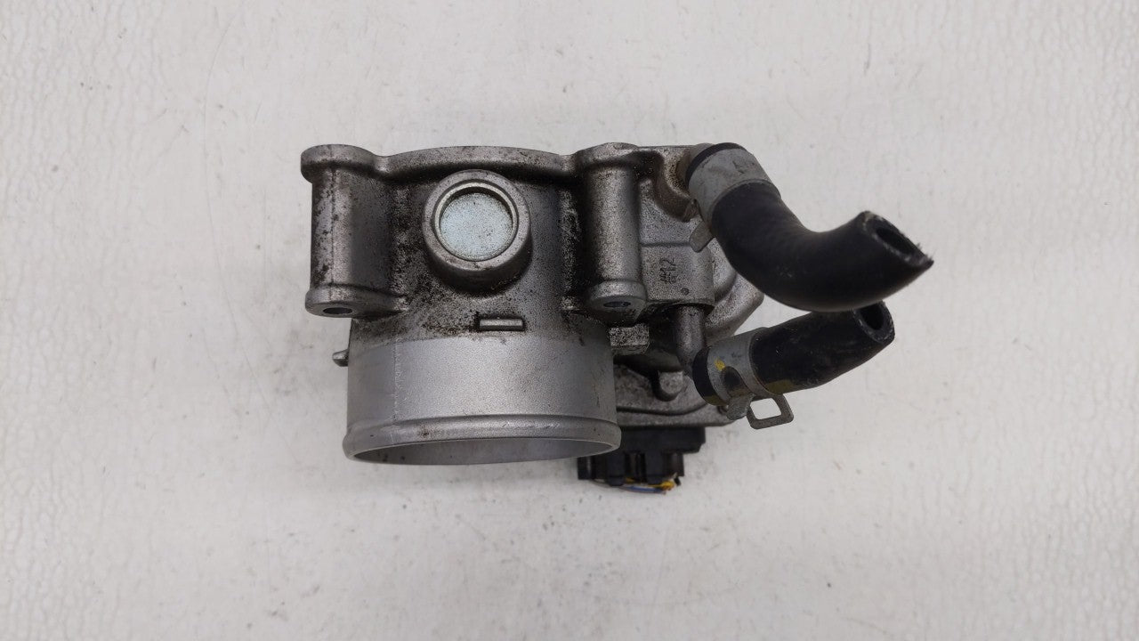 2014-2018 Kia Forte Throttle Body P/N:35100-2E000 Fits Fits 2011 2012 2013 2014 2015 2016 2017 2018 2019 OEM Used Auto Parts
