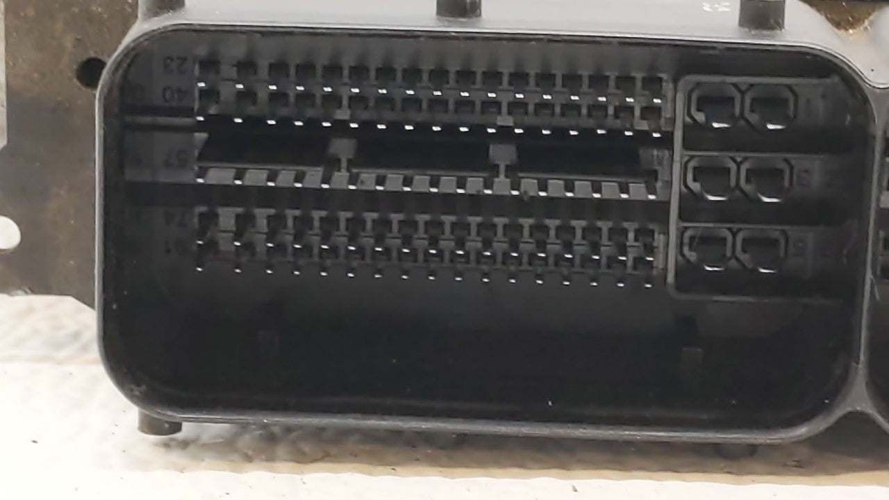 2014 Kia Forte PCM Engine Control Computer ECU ECM PCU OEM P/N:39133-2EYB2 39133-2EYB0 Fits OEM Used Auto Parts - Oemusedaut