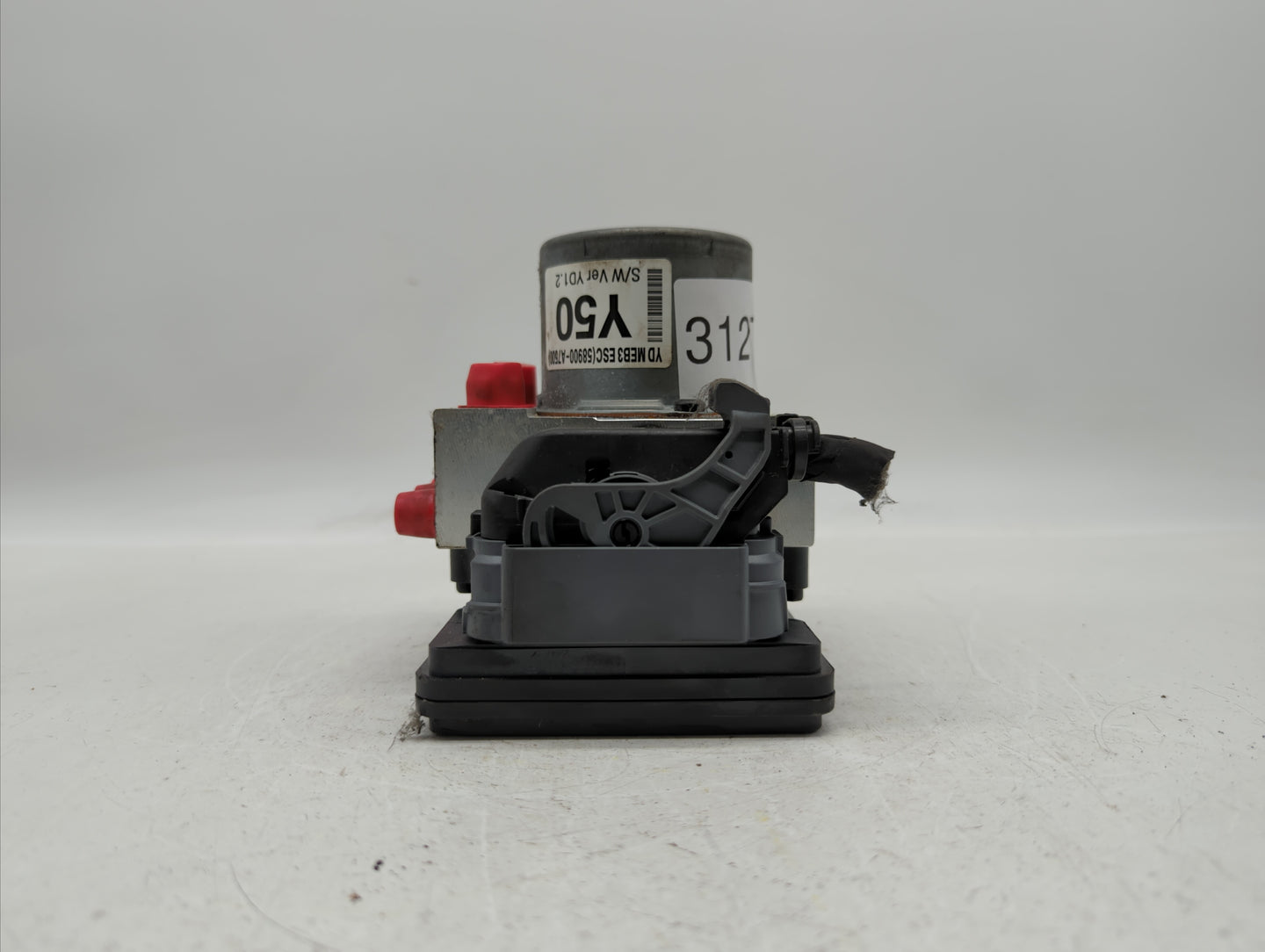 2014-2016 Kia Forte ABS Pump Control Module Replacement P/N:58900-A7200 61589-45200, 58920-A7500 Fits Fits 2014 2015 2016 OE