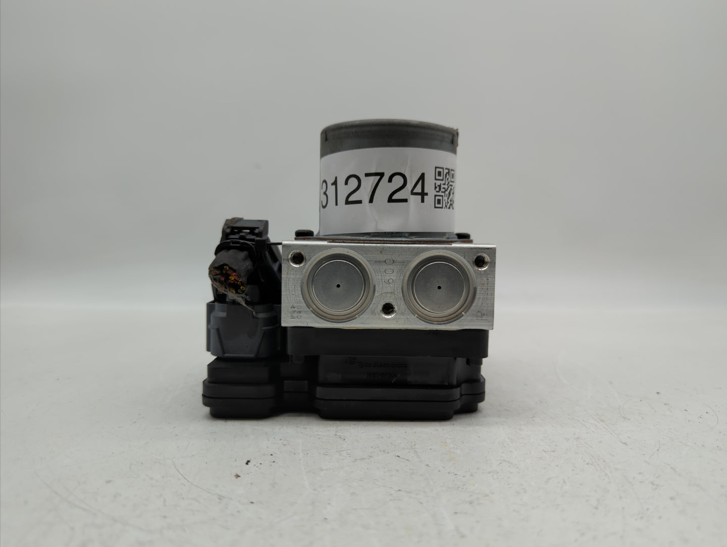 2014-2016 Kia Forte ABS Pump Control Module Replacement P/N:58900-A7200 61589-45200, 58920-A7500 Fits Fits 2014 2015 2016 OE